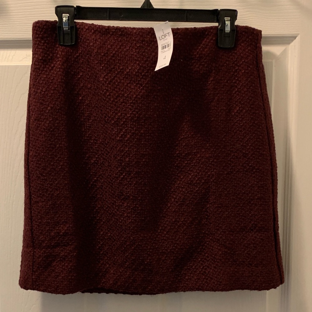 🆕 Loft boucle skirt